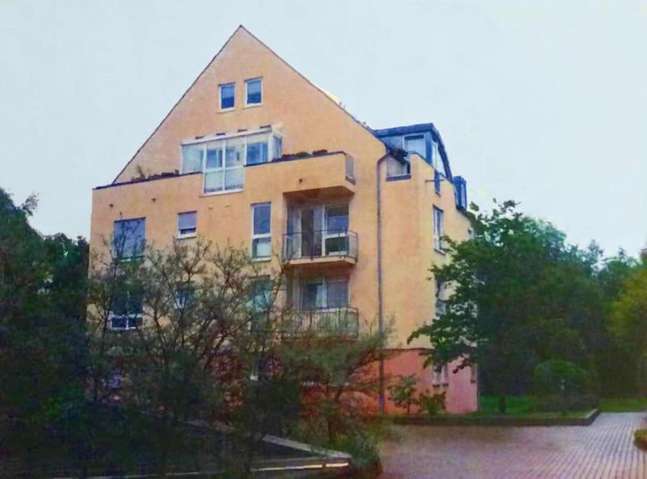 Ruhig Und Doch Zentral Apartment Erfurt Exterior foto