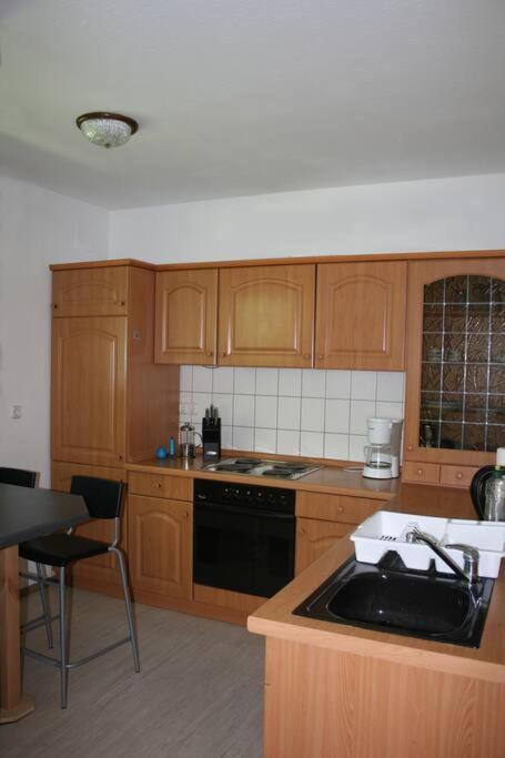 Ruhig Und Doch Zentral Apartment Erfurt Exterior foto